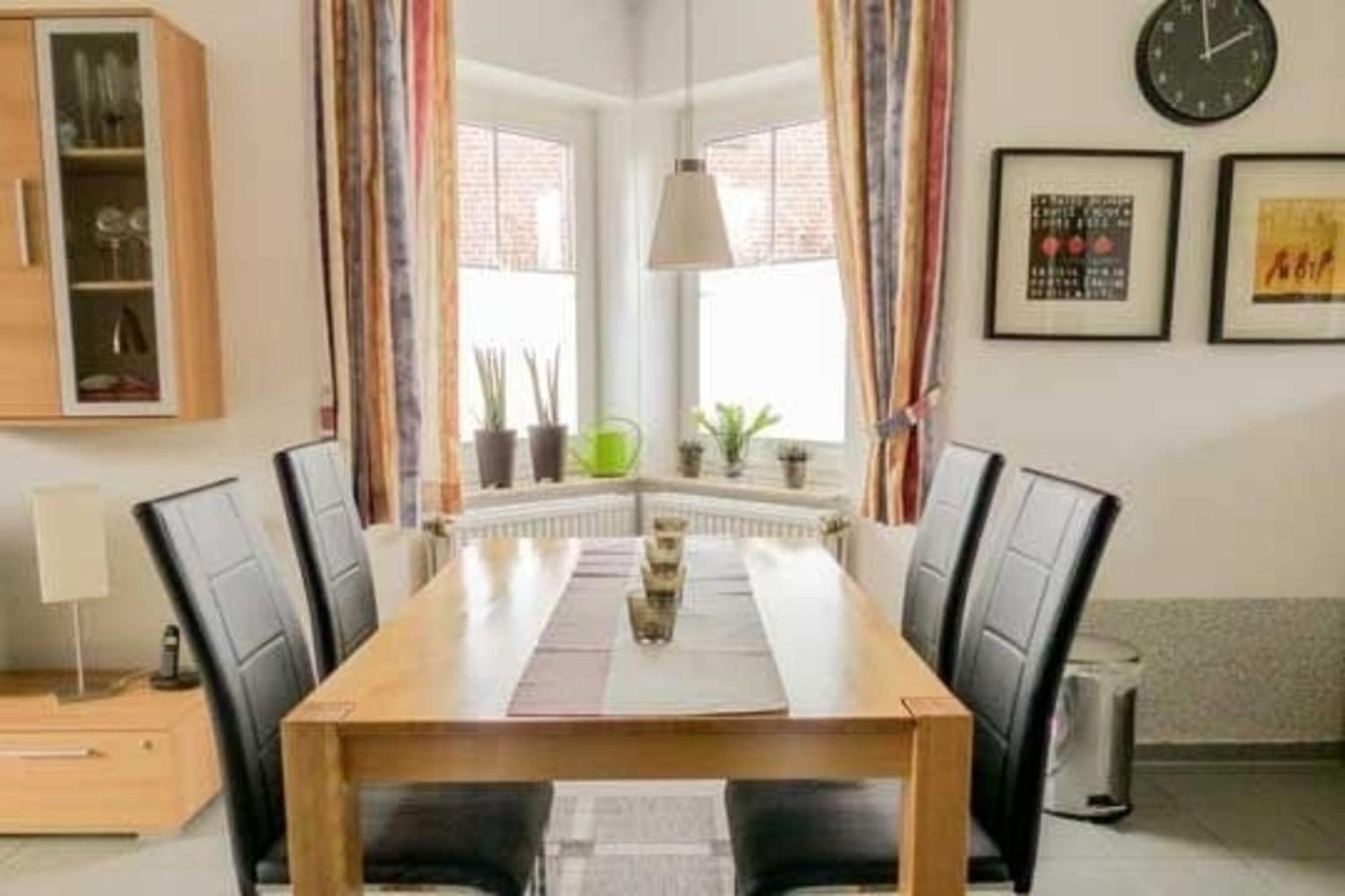 Ferienhaus Sandmann Greetsiel Krummhörn エクステリア 写真